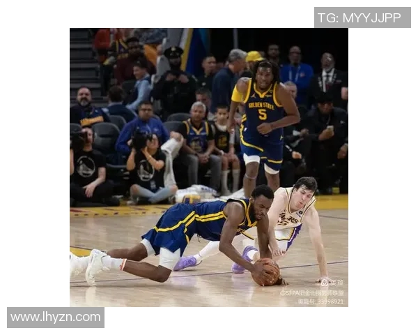 2013年湖人与勇士激战最后三分钟精彩回顾与关键时刻分析